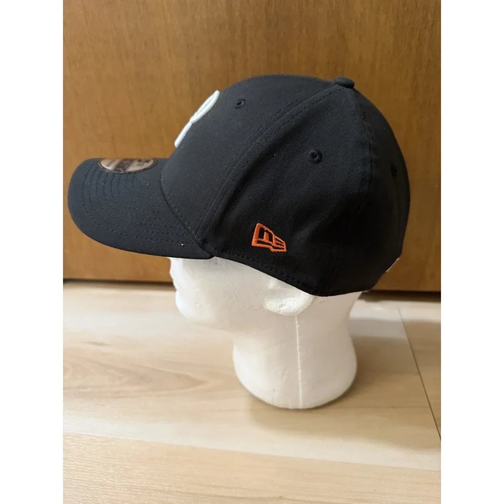 Baltimore Orioles New Era 39Thirty Stretchfit Hat Cap Size S/M Black New
